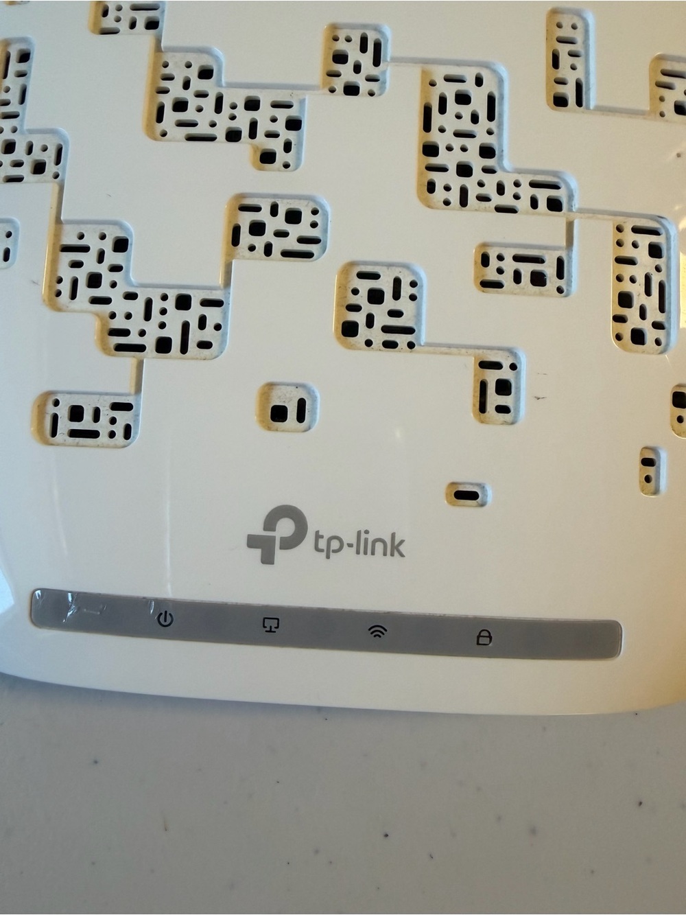 TP-Link 300Mbps Wireless N Access Point TL-WA801ND version 5.8 Router Extender - Picture 2 of 6